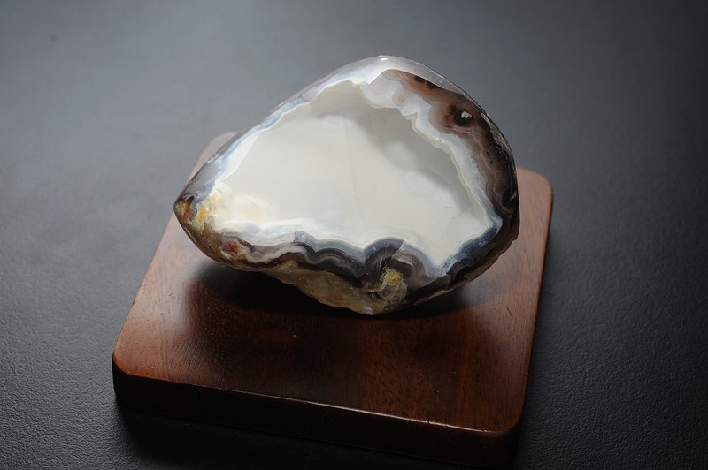 瑪瑙聚寶盆A3  礦石/水晶/靈修/開運/招財/破煞/防小人 - 擺飾/家飾品 - 半寶石 