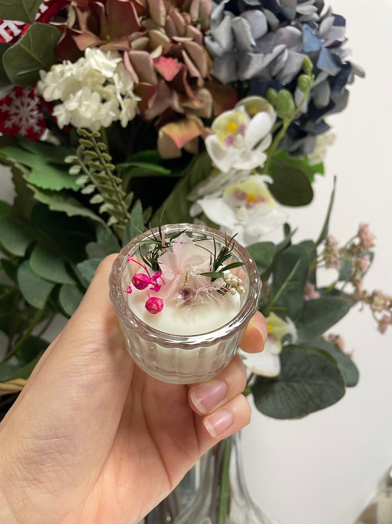 Elegant & Luxurious | 白梔之戀 | 手工大豆蠟燭 | 純天然精油 - 蠟燭/燭台 - 蠟 