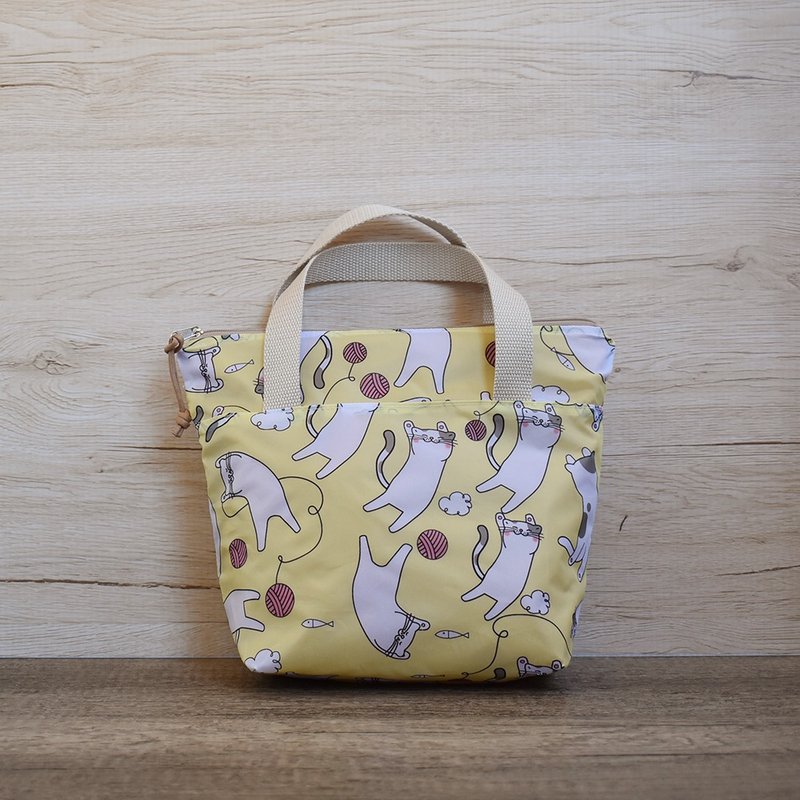 Zipper small bag/cutlery bag_cat wool - Handbags & Totes - Nylon Yellow