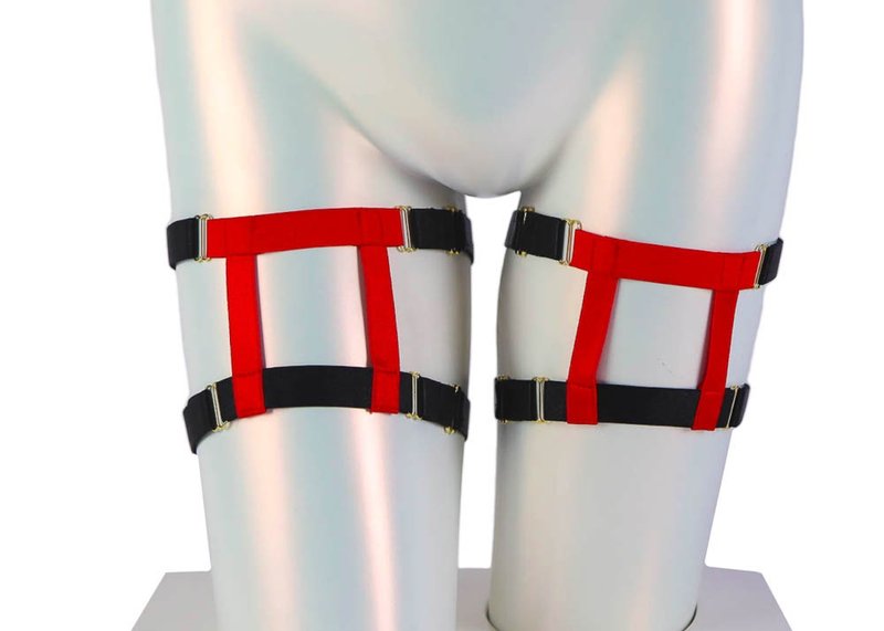 Inari Garters black and red - อื่นๆ - วัสดุอื่นๆ สีดำ