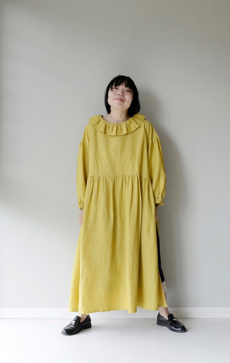 Ginkgo Yellow Sand Washed Linen Side Tie Skirt Vest Dress - ชุดเดรส - ผ้าฝ้าย/ผ้าลินิน สีเหลือง