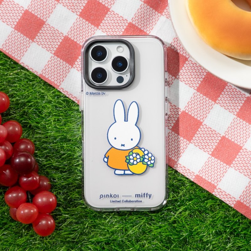 【Pinkoi x miffy70週年】Clear透明防摔手機殼-春日花語 - 手機殼/手機套 - 塑膠 透明