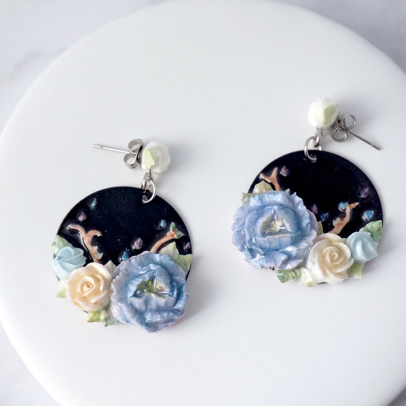 Earrings/Clip on =The Crescent - Garden of Dream= Customizable - Earrings & Clip-ons - Clay Black