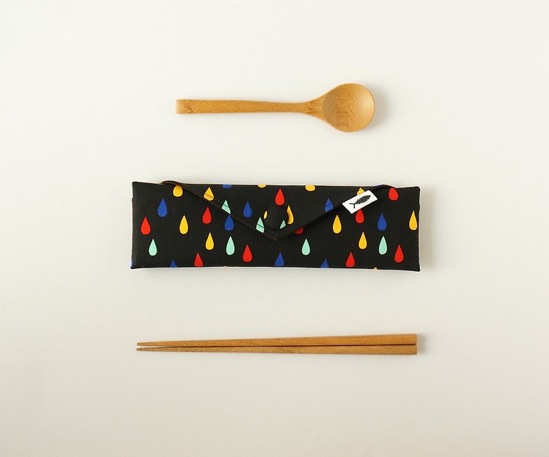 / Rainy Day - Black / Tableware / Brush Bag / Stationery Pencil Bag - อื่นๆ - ผ้าฝ้าย/ผ้าลินิน สีดำ
