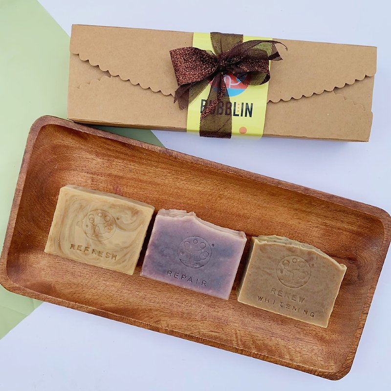 [Friendly Gifts] Herbal Handmade Soap | Gift Box 3 into a set of Herb Soap - สบู่ - วัสดุอื่นๆ สีกากี