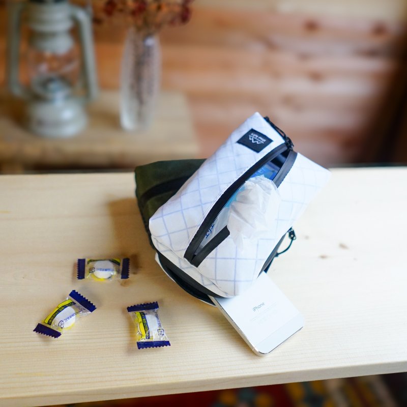 ECOPAK・White・モバイルポケティケース M /登山・キャンプ・アウトドア・ポケットティッシュカバー・スマホケース - 其他 - 尼龍 白色