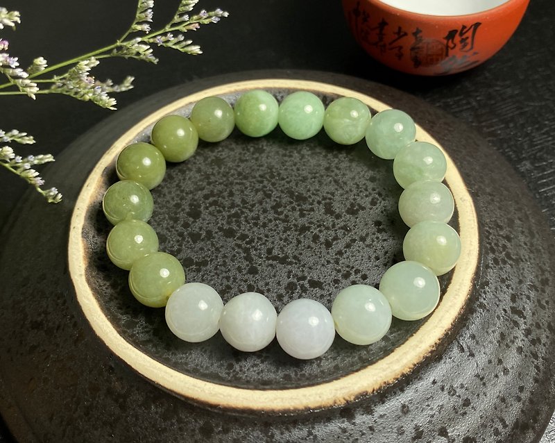Fast shipping-natural jadeite A cargo Burmese jade round bead bracelet bracelet - สร้อยข้อมือ - หยก 