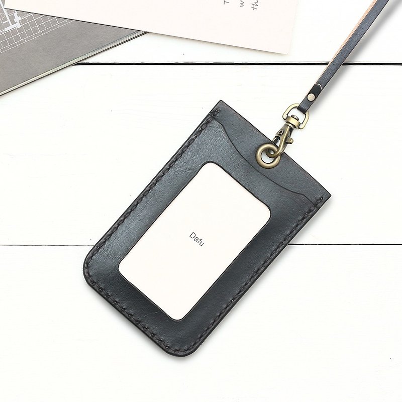 Bluecat - Obsidian Black vegetable tanned leather hand-dyed genuine leather Card Holder - ID & Badge Holders - Genuine Leather Brown