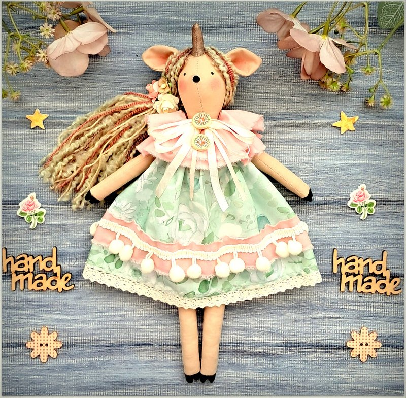 Unicorn Doll-fabric doll-Cloth doll rag doll-stuffed doll- soft doll- heirloom - 玩偶/公仔 - 棉．麻 