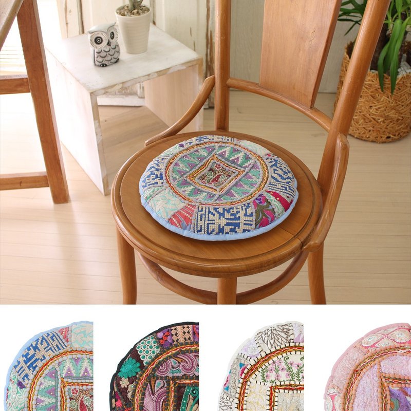 【預訂】印度製 刺繡隨機拼布坐墊 - 枕頭/抱枕 - 棉．麻 藍色