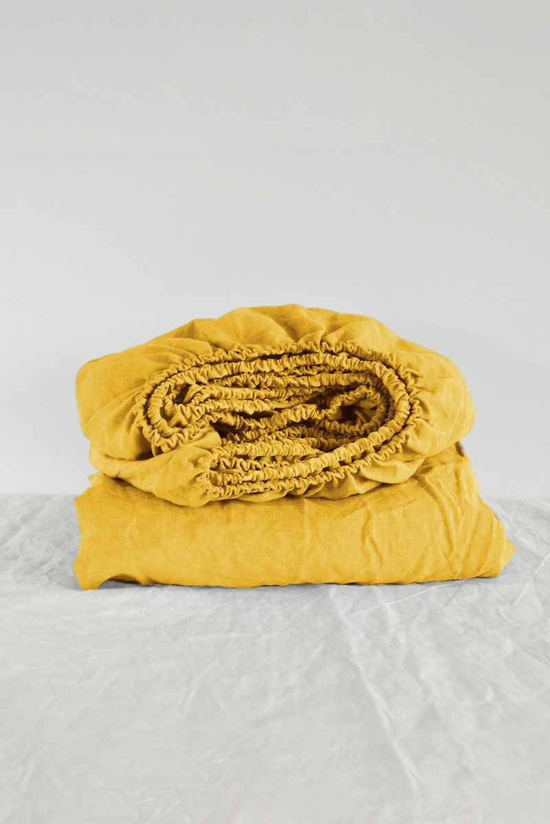 Bright yellow linen fitted sheet / Softened linen bed sheet / Deep pocket