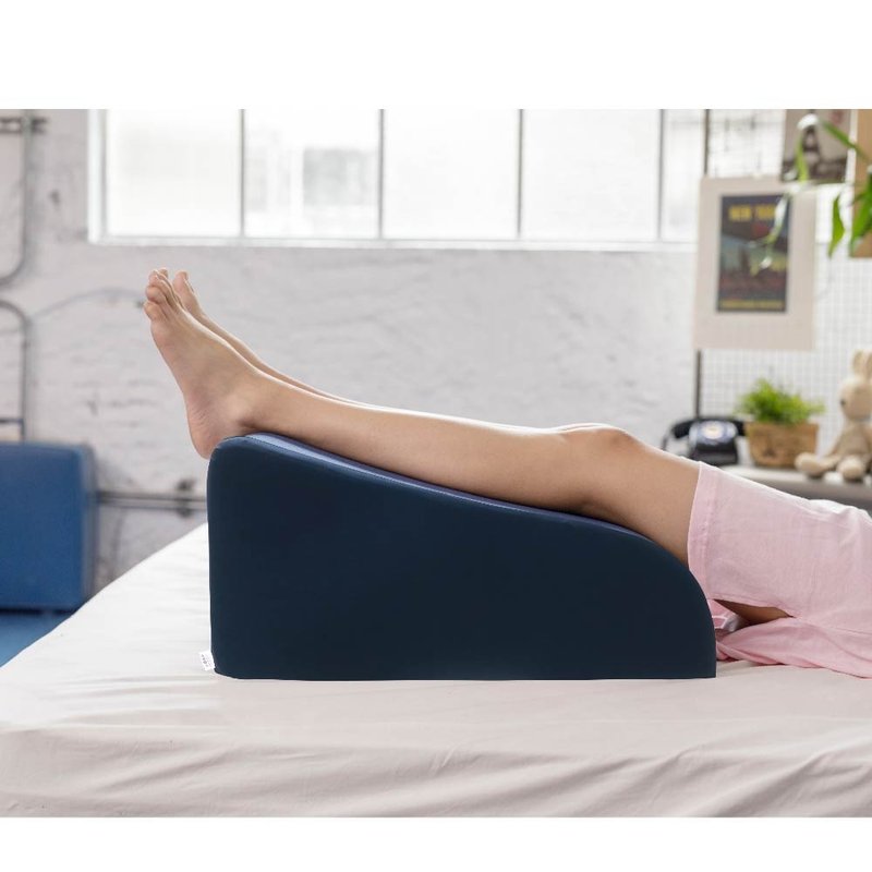 Leg lift and foot pillow (XL size) - Cool feeling Zhangqing_Breathable, comfortable, functional and textured gift_Gifts for elders and lovers - Pillows & Cushions - Cotton & Hemp Blue