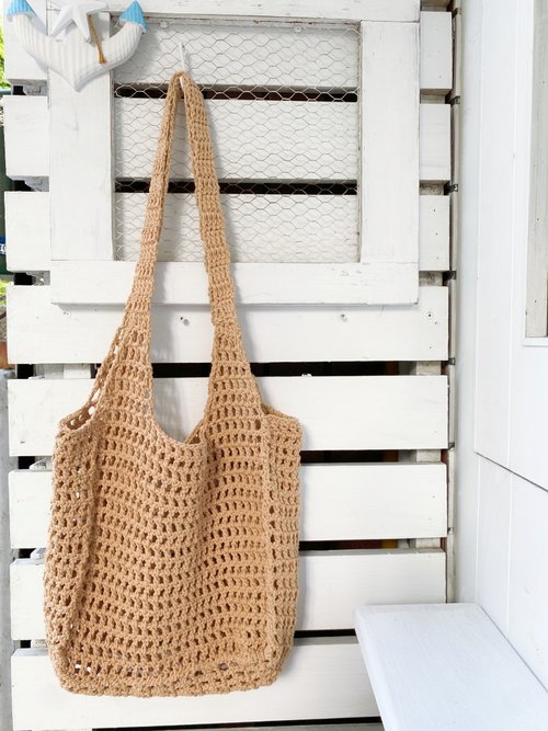 好日。手作 【好日手作】Handmade。夏日手工韓國棉線編織奶茶色斜背側揹包