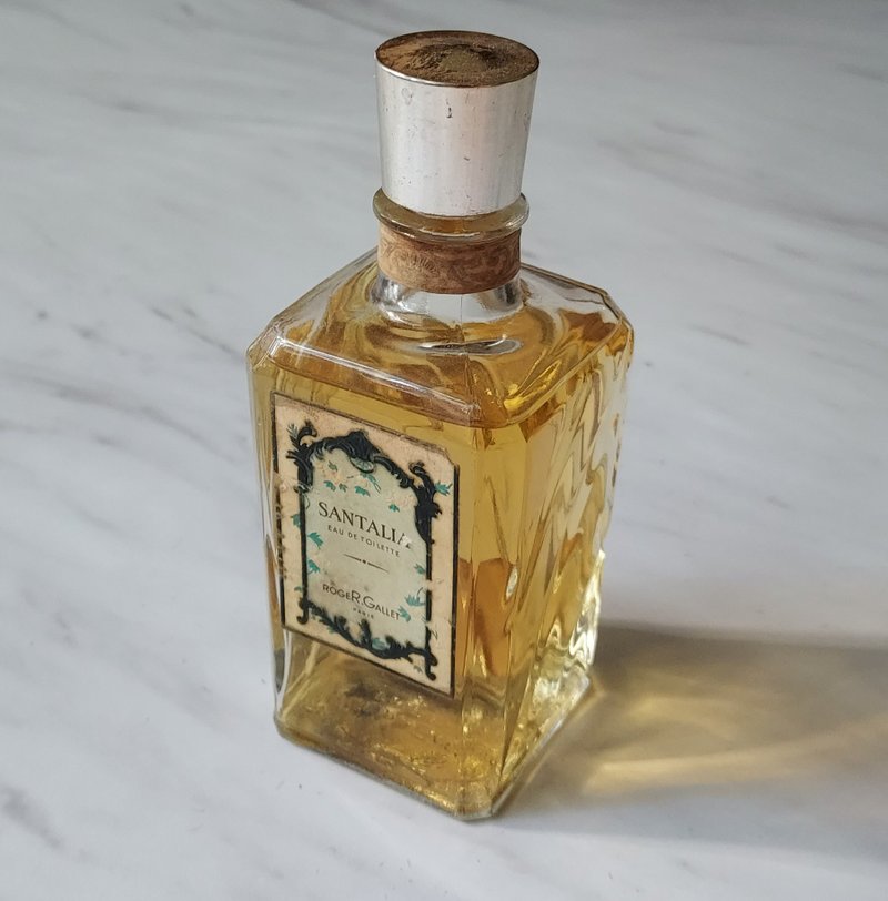 Founded in France in 1862 • ROGER&GALLET PARIS SANTALIA new antique perfume - Fragrances - Glass 