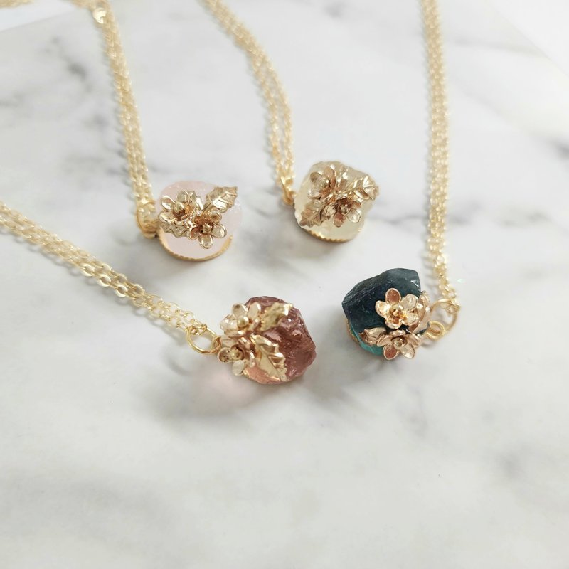 【Stone Flower】Mineral Aromatherapy Necklace - สร้อยคอ - คริสตัล สีกากี