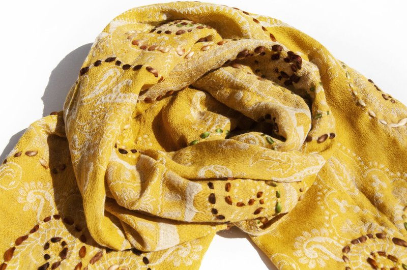 喀什米爾Cashmere/水煮羊毛披肩/針織圍巾/刺繡圍巾/羊絨披巾-花 - 圍巾/披肩 - 羊毛 多色