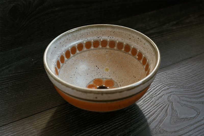 Germany KMKーAgave series hand-painted flowers bowl / soup bowl / noodle bowl - Bowls - Pottery Khaki