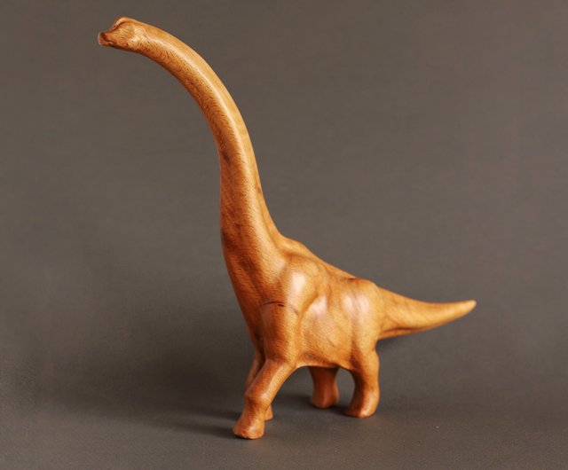 木製の恐竜ブラキオサウルス、木製の手彫り彫刻 - ショップ