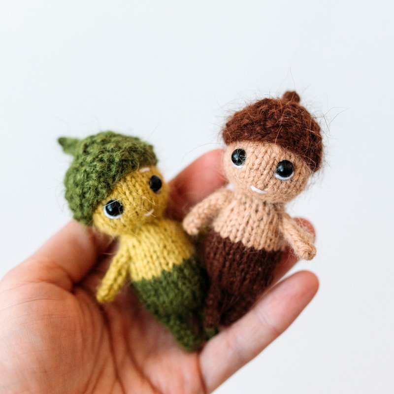 Tiny Oak Man knitting pattern. Knitted amigurumi Acorn Fairy miniature - 手工藝教學/工具書 - 其他材質 