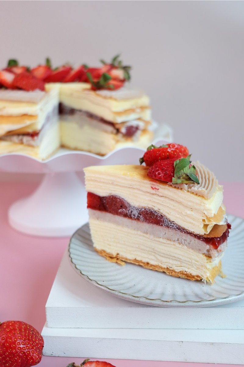 [Strawberry season limited edition] Large taro paste strawberry mille-feuille (6 inches/15cm) - Cake & Desserts - Fresh Ingredients Pink