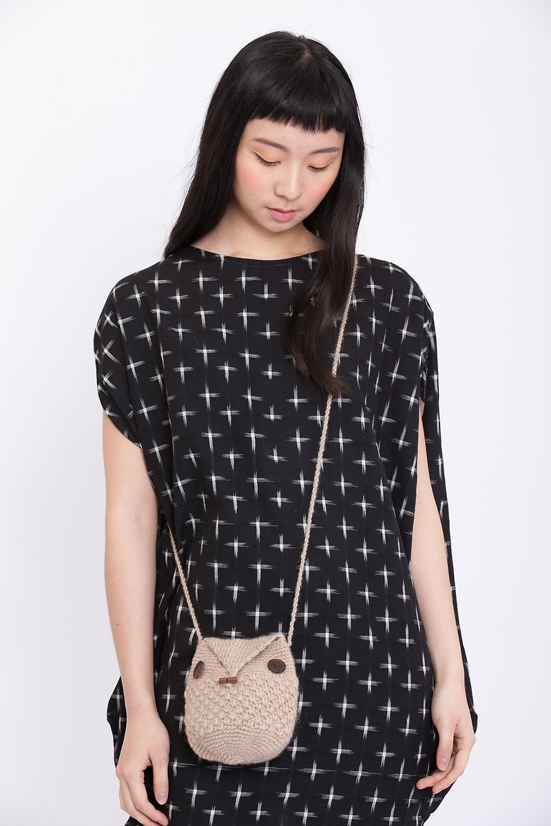 Wool owl small backpack _ fair trade - Messenger Bags & Sling Bags - Wool Gray