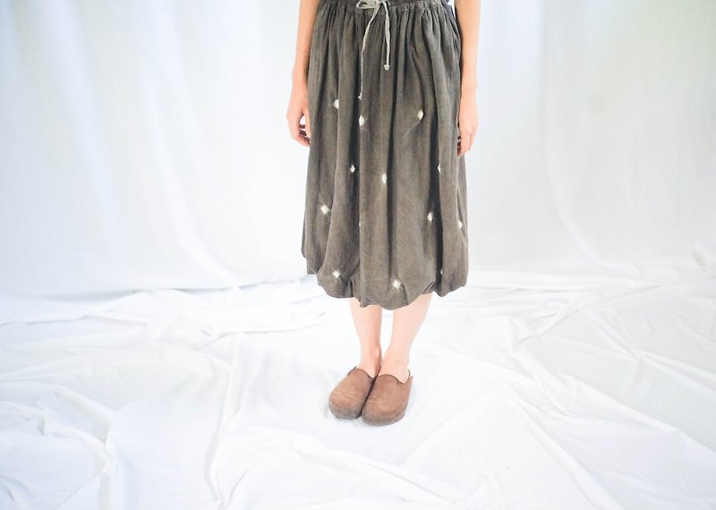 Kram is a color of the sea :: Balloon Skirt :: Natural Ebony. - Skirts - Cotton & Hemp Brown
