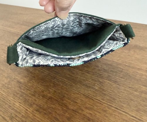ハンドメイド　ミナペルホネン　スマホポシェット⑅︎◡̈︎* スマホポシェット ミナペルホネン anemone ハンドメイド