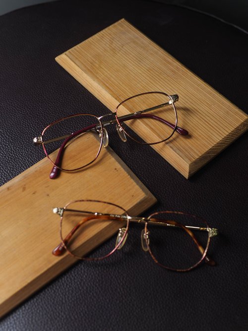 河水山 秋日楓葉夏季艷紅方圓形細框金屬鏡框 古董眼鏡Japan/glasses