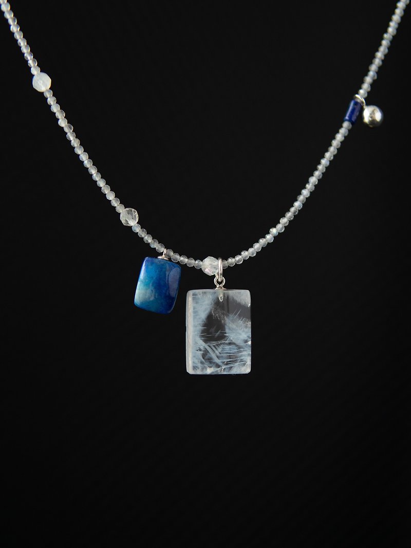 Angel Wings - Blue Needle Crystal Lapis Lazuli Pendant Necklace - สร้อยคอ - คริสตัล 