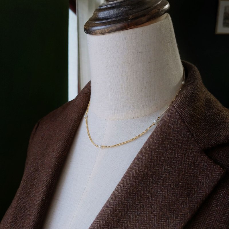 【古董飾品/西洋老件】VINTAGE美國CELEBRITY小珍珠簡約古著項鍊 - 項鍊 - 其他金屬 金色