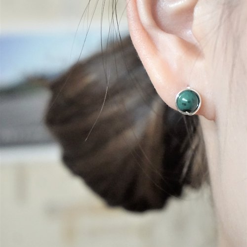 MODOMODO accessory design 飾品設計 ll 925純銀繞線耳針 ll 6mm鳳凰石銀耳針/ 一對 附銀耳扣