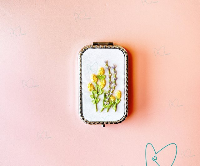 クラシカルでエレガント＊手作り粘土の花刺繍ミラー・ミラーボックス