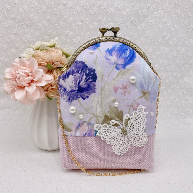 Butterfly and flower kiss lock bag shoulder bag - กระเป๋าแมสเซนเจอร์ - ผ้าฝ้าย/ผ้าลินิน สีน้ำเงิน