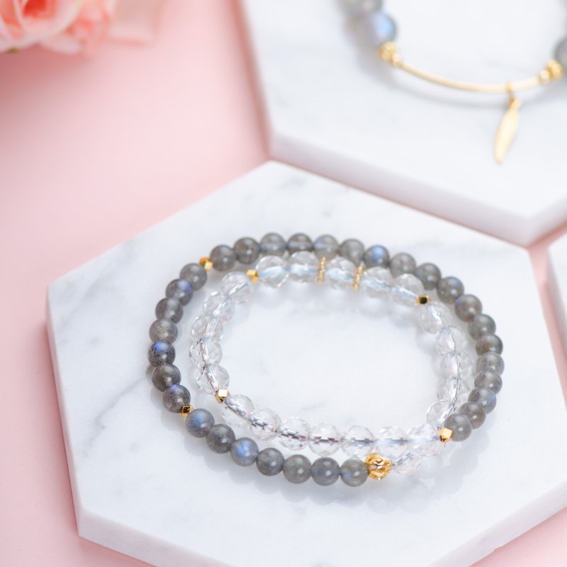 White crystal blue labradorite double circle bracelet | 14K gold-plated faceted natural multi-ring bracelet between black and white - สร้อยข้อมือ - คริสตัล สีใส