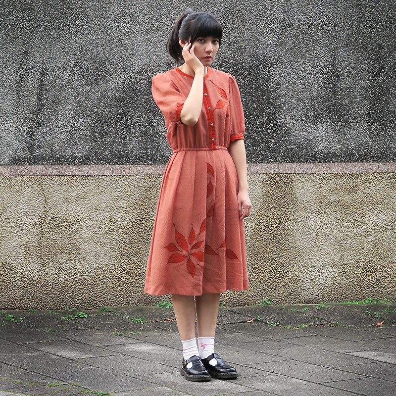 ヴィンテージ日本のラインオレンジ半袖ドレス刺繍の葉 - ワンピース - コットン・麻 