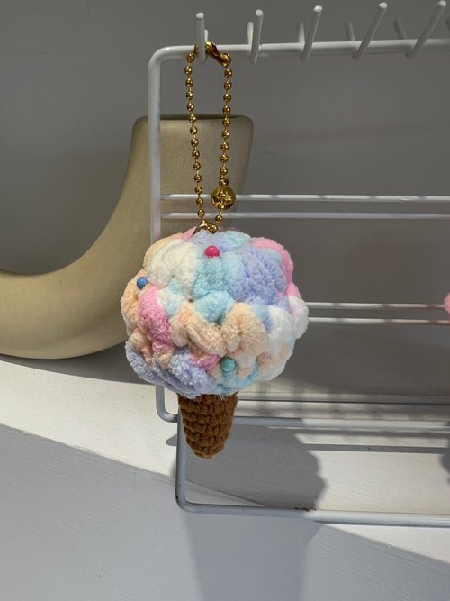 手作りのかぎ針編みアイスクリームチャーム - ショップ rubymade11