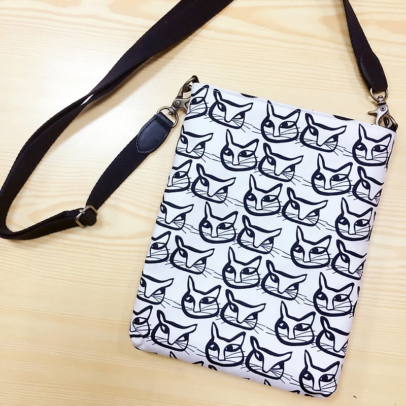 Kitten Carrying Zipper Side Back Pouch - Messenger Bags & Sling Bags - Cotton & Hemp Black