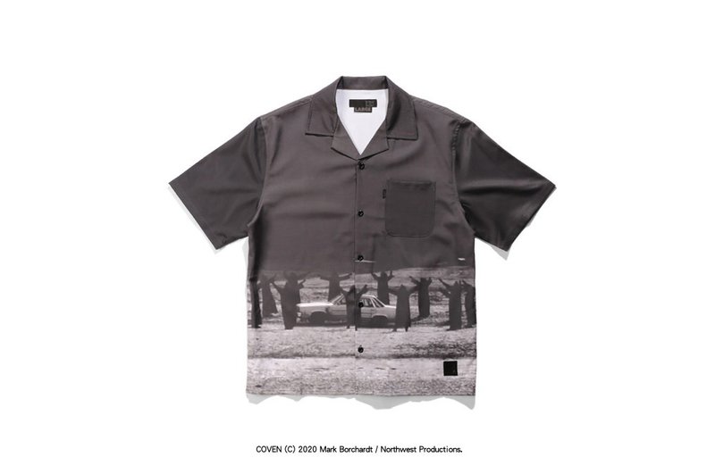 VANDAL X Coven(1997)滿版短袖襯衫 - 男襯衫/休閒襯衫 - 聚酯纖維 黑色