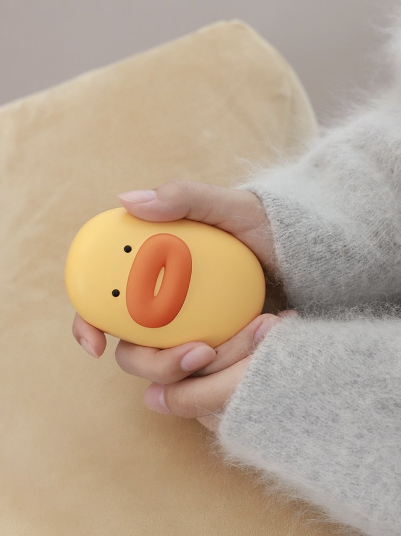 Dazui hand warmer (power bank) hand warmer and charging 2 in 1 quick heat up in 3 seconds - อื่นๆ - พลาสติก สีดำ