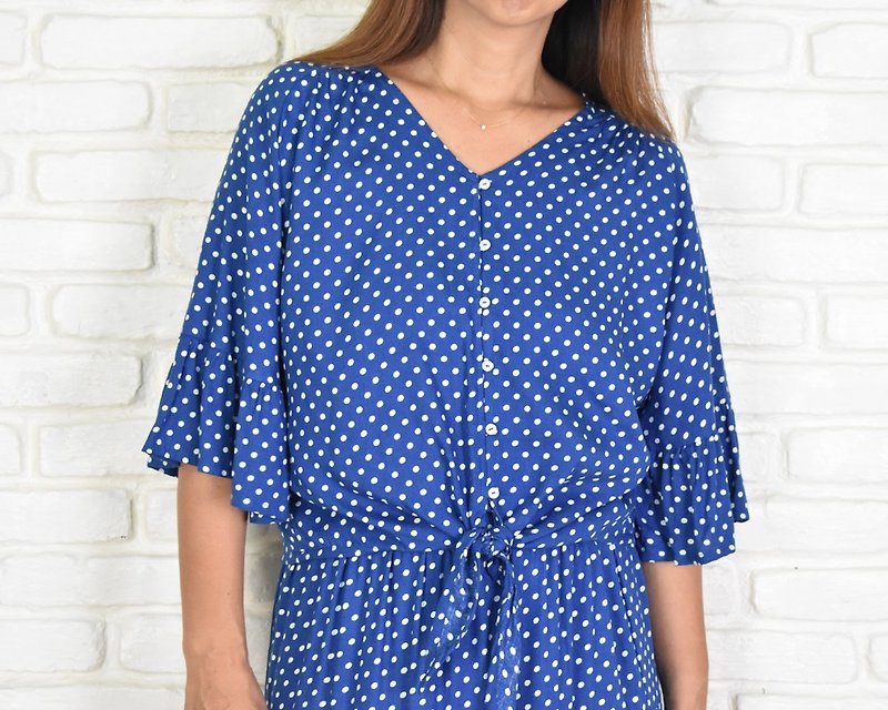 Adult cute dot pattern frill tops - เสื้อผู้หญิง - วัสดุอื่นๆ สีน้ำเงิน