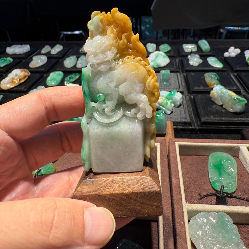 瀚玉珠寶 三彩翡翠貔貅印章 鎮宅納財 辟邪瑞獸 - 其他 - 玉石 
