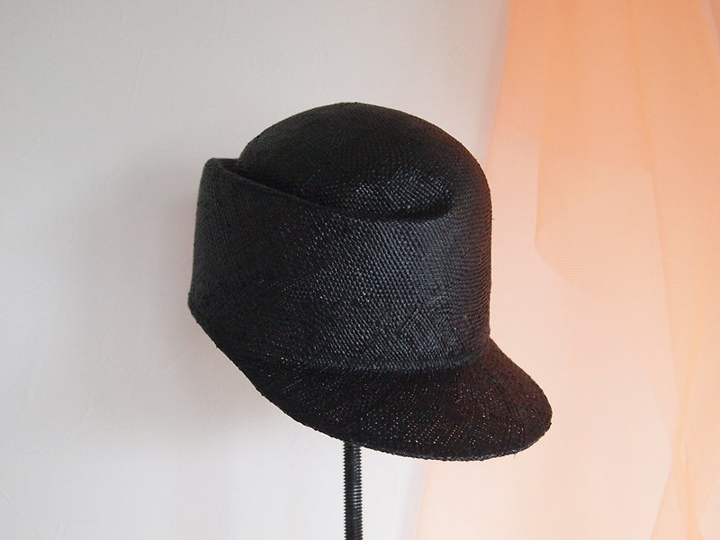 Straw Hat Hat Made-to-Order Simple Straw Hat Bao Rough Elegant Unisex - หมวก - วัสดุอื่นๆ หลากหลายสี