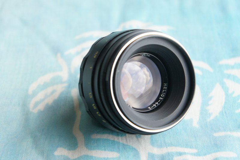 Helios 44-2 58mm F/2 lens for M42 Zenit Pentax Practica - Cameras - Other Materials 