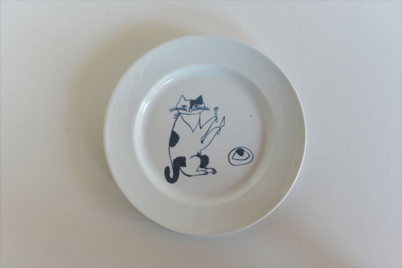 [Kurashiki Artisan] Naoko Naoko Tabby Cat BonBon Large Round Porcelain Plate 99226-01 - Plates & Trays - Porcelain 