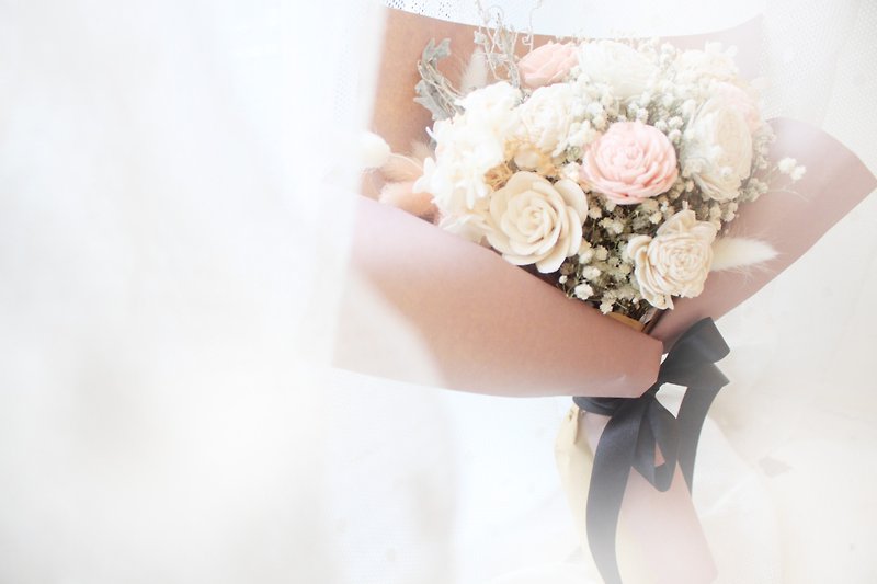 Classical romantic starry elegant bouquet - Dried Flowers & Bouquets - Plants & Flowers Pink