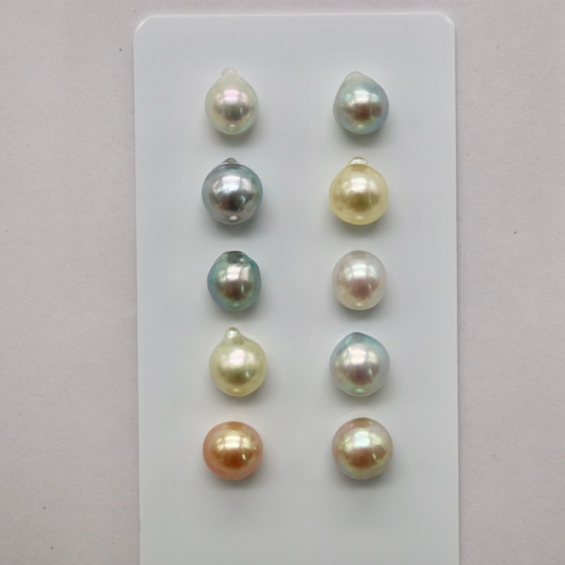 日本直送 數量限定 天然雙色巴洛克形Akoya珍珠耳環 耳釘 耳飾 - 耳環/耳夾/耳骨夾 - 珍珠 多色