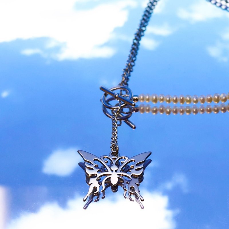 14K包白金 蝴蝶造型珍珠OT扣項鍊 - 項鍊 - 珍珠 白色