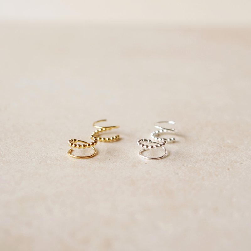 Double dot earrings - ต่างหู - ทองแดงทองเหลือง หลากหลายสี