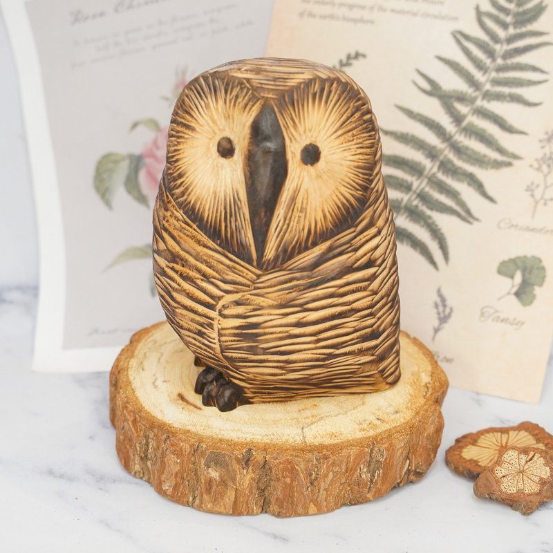 Xiaonan grass owl wood carving owl-original - ของวางตกแต่ง - ไม้ สีนำ้ตาล