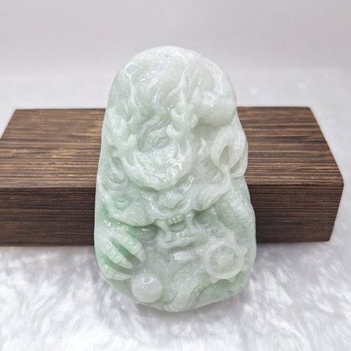 緣圓翡翠 天空藍底飄花 龍牌 吊墜 牌件 | 天然緬甸玉A貨翡翠